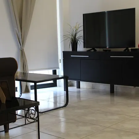 City Zinonos Flats Apartment Larnaca