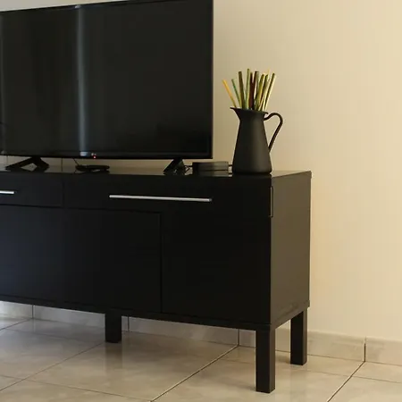 City Zinonos Flats Apartment