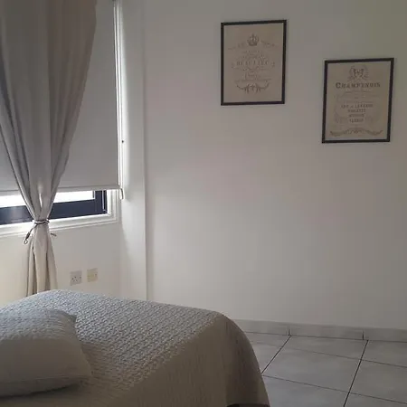 City Zinonos Flats Apartment Larnaca